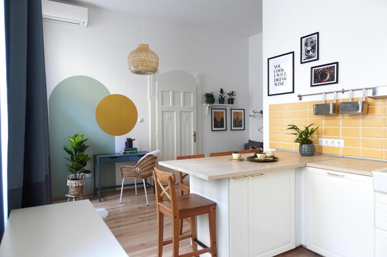 Bpr Pastellion Art Home In Buda Budapest Eksteriør billede